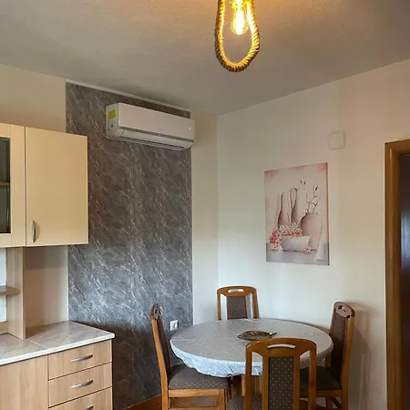 Montarossa Apartment, Sarajevo, Grbavica Daire